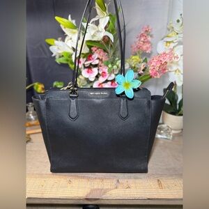 Michael Kors Dee Dee Large Convertible Tote